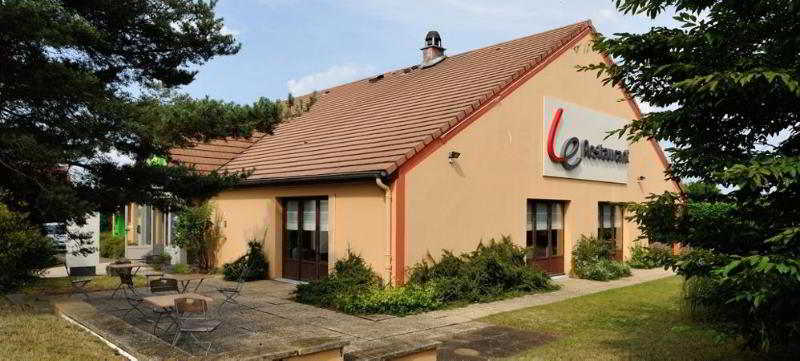 Campanile Moulins Аверм Экстерьер фото